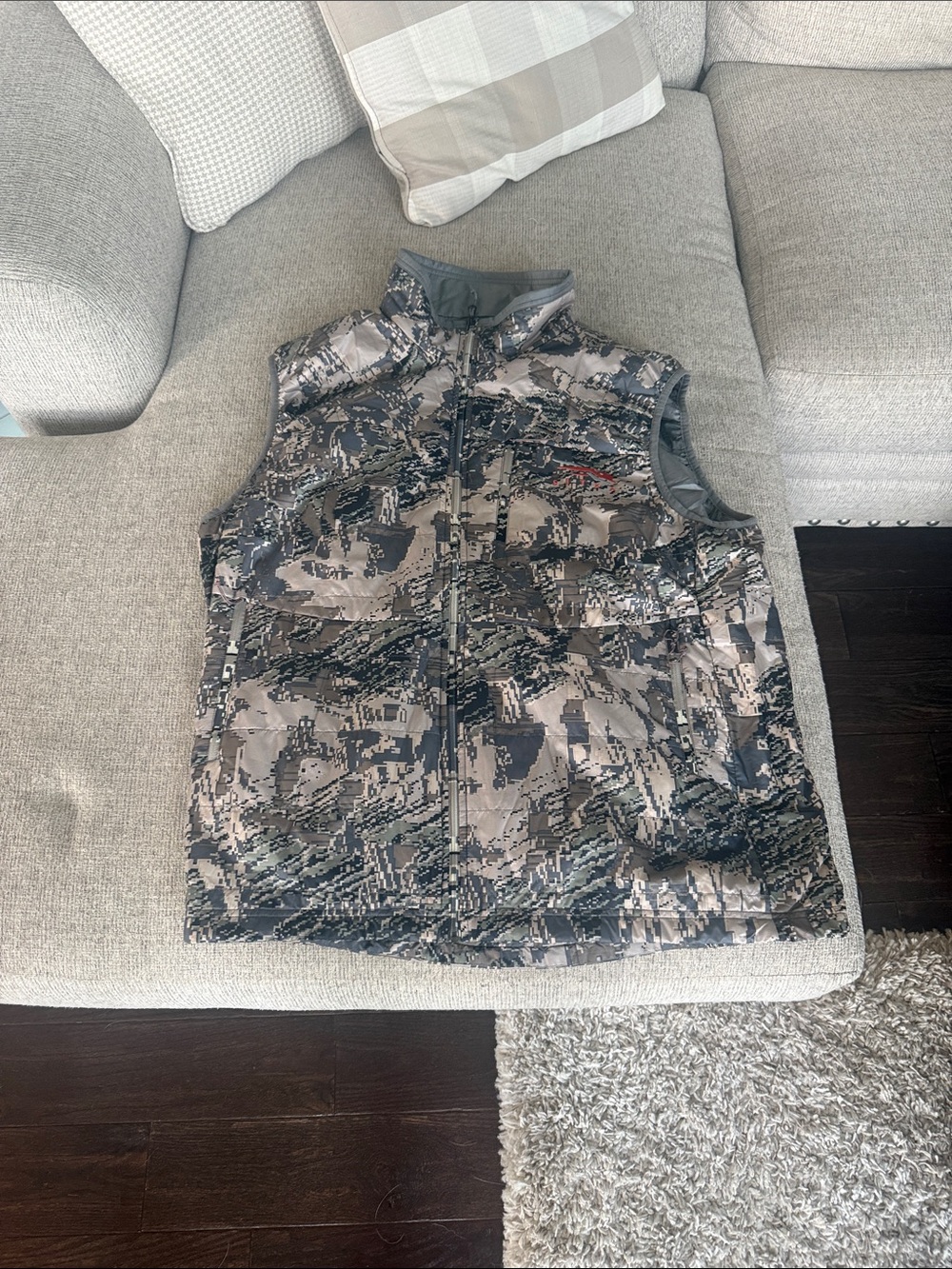 Men's Camo Quilted Vest - open country
